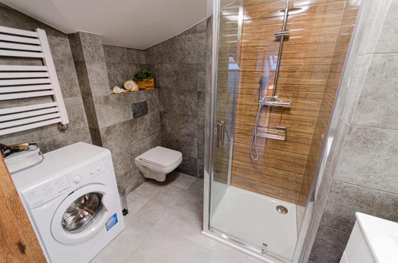 Bronowicka Premium - 52m2 With Private Parking Appartamento *