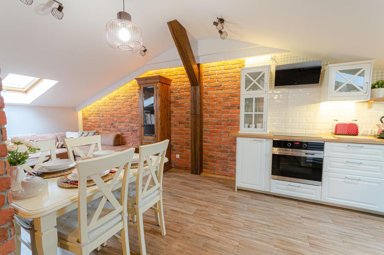 Appartamento Bronowicka Premium - 52m2 With Private Parking Cracovia